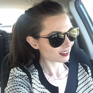 Meet your Posher, Mallory